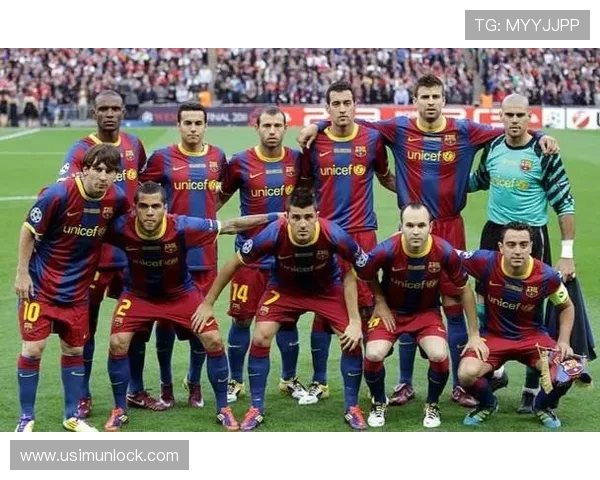 伊涅斯塔退役仪式中,哈维、皮克等众多巴萨名宿出席 伊涅斯塔退役仪式中,哈维、皮克等众多巴萨名宿出席